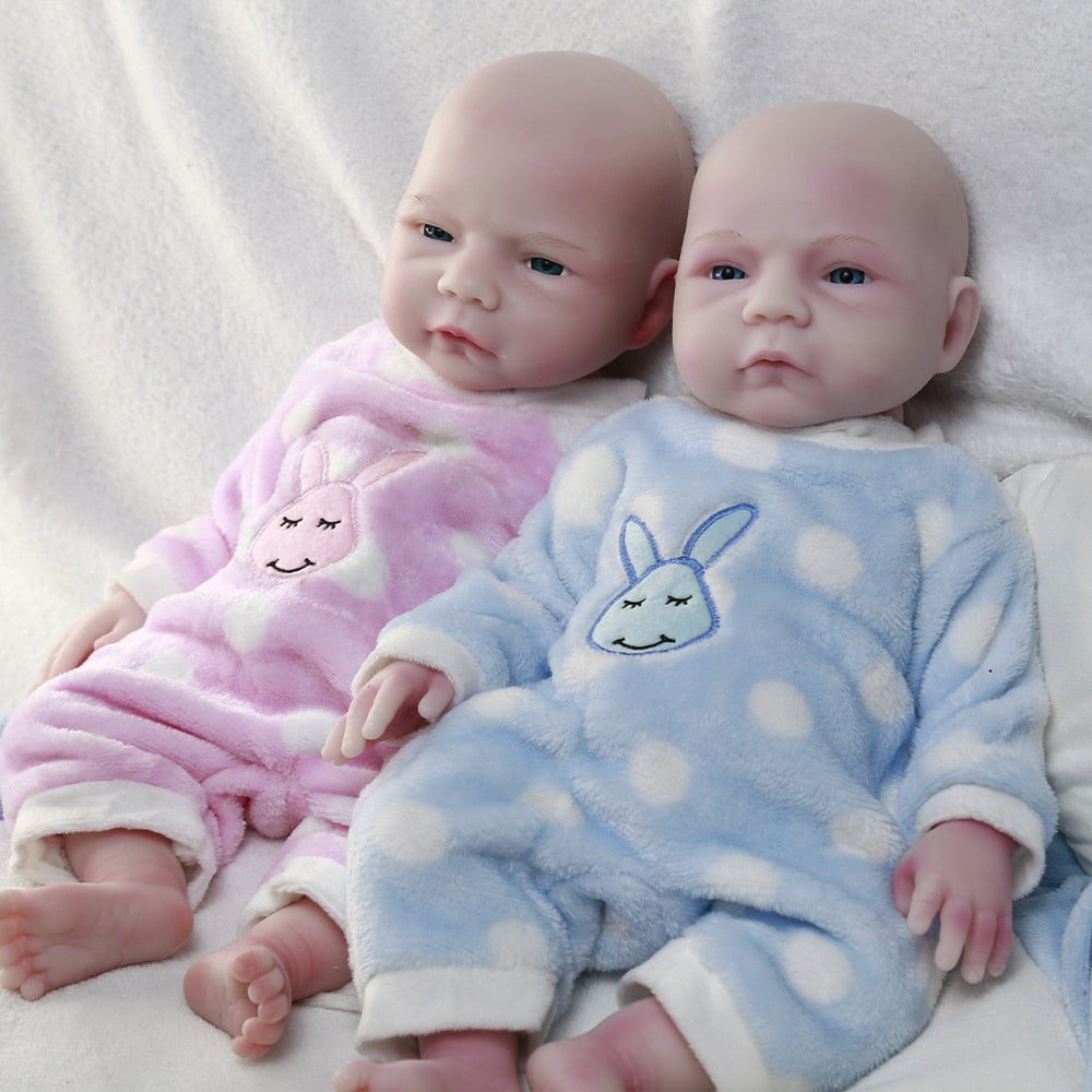 Realistic Silicone Reborn Baby Doll, Soft Twin Doll Toy, 47cm 3.1kg Accompany Doll Birthday Halloween Kids Gift 2022 New Arrival