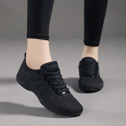 Flying Weave Breathable White Women Cheerleaders Dance Shoes Children Gymnastics Sneakers Girls Boys Training Cheerleading Shoes