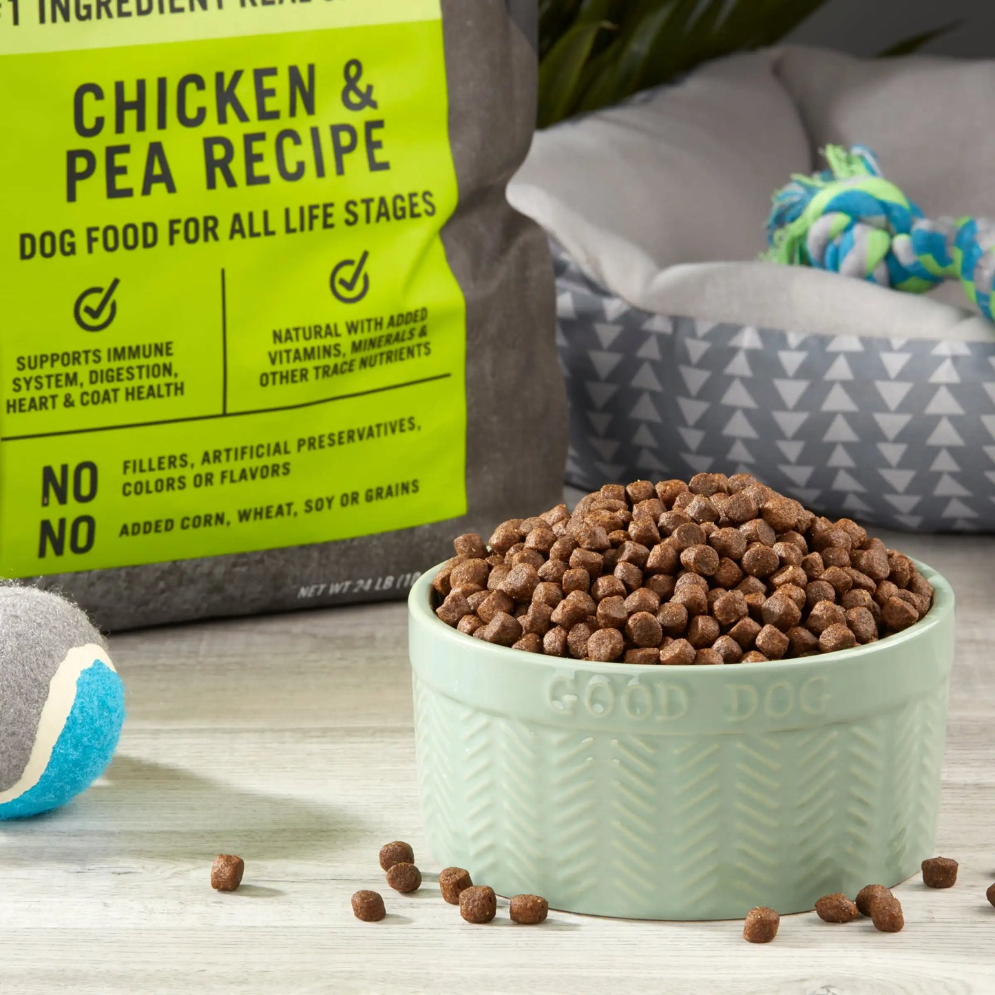 Pure Balance Chicken & Pea Recipe Dry Dog Food, Grain-Free, 24 lbs