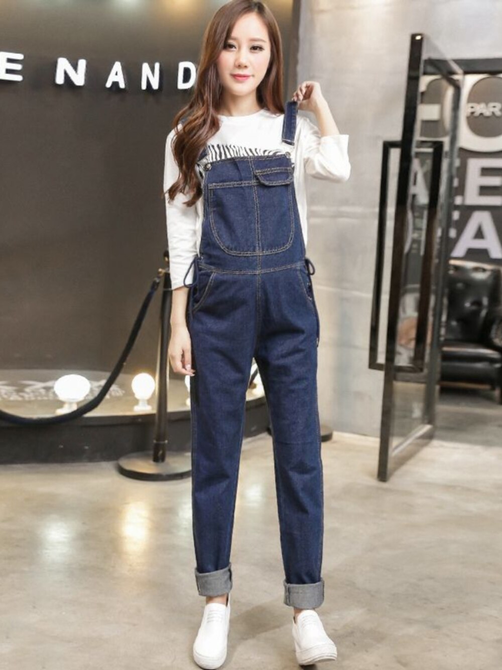 Wide Leg Denim Maternity clothes Jeans Casual Jumpsuits Clothes for Pregnant Women Pregnancy clothes Trousers pregnancy pants